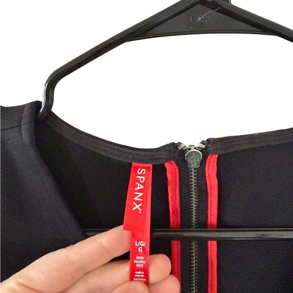 SPANX NEW Perfect Jumpsuit Black - Picture 4 of 7